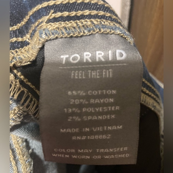 Torrid Bootcut Jeans - Picture 5 of 6